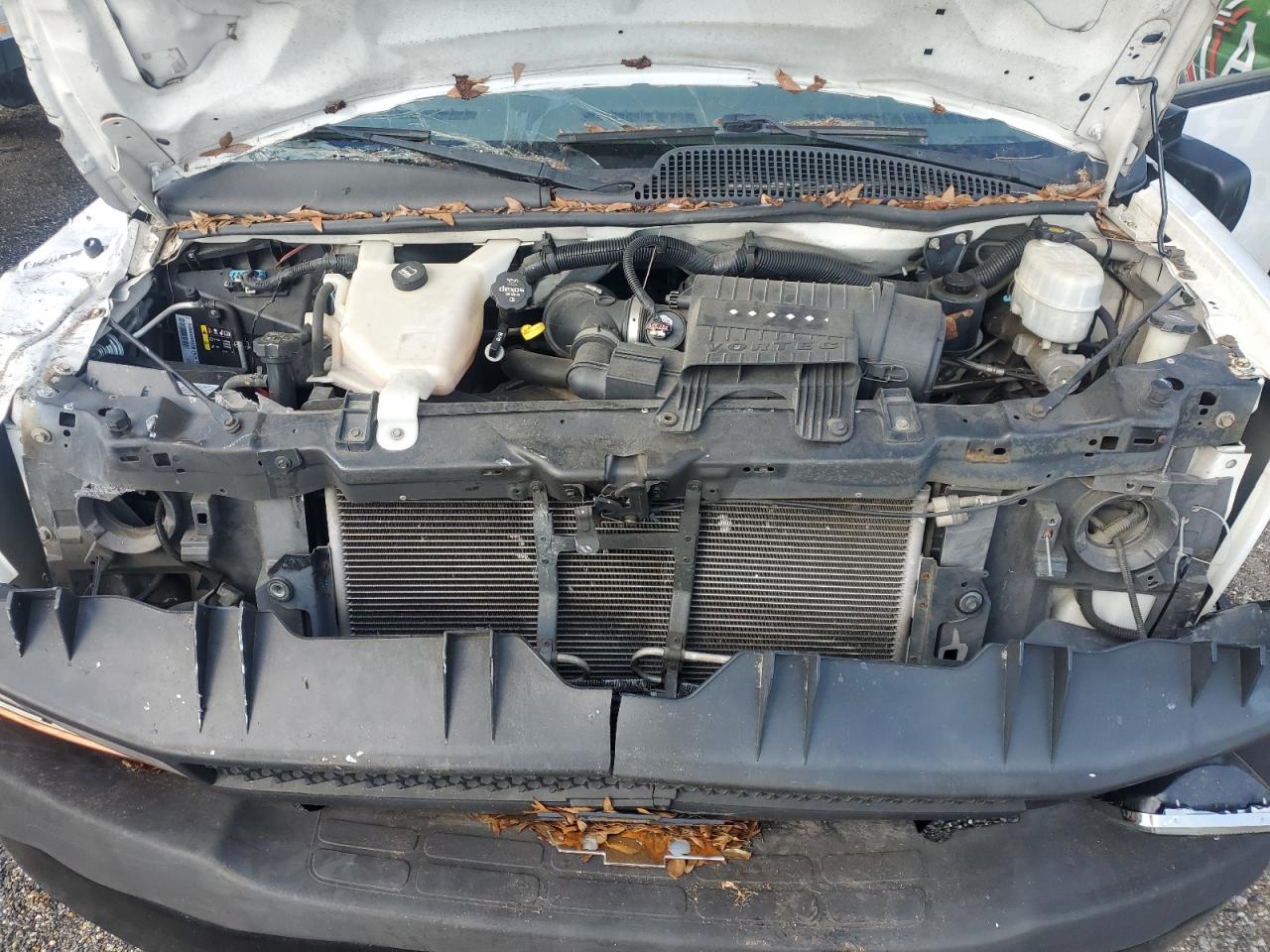 Chevrolet Express Image 11