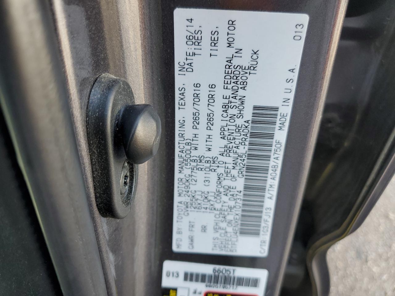 Toyota Tacoma Double Cab Image 12