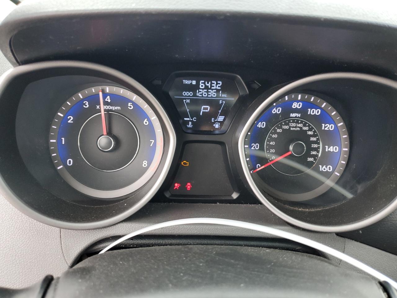 Hyundai ELANTRA Gls Image 6