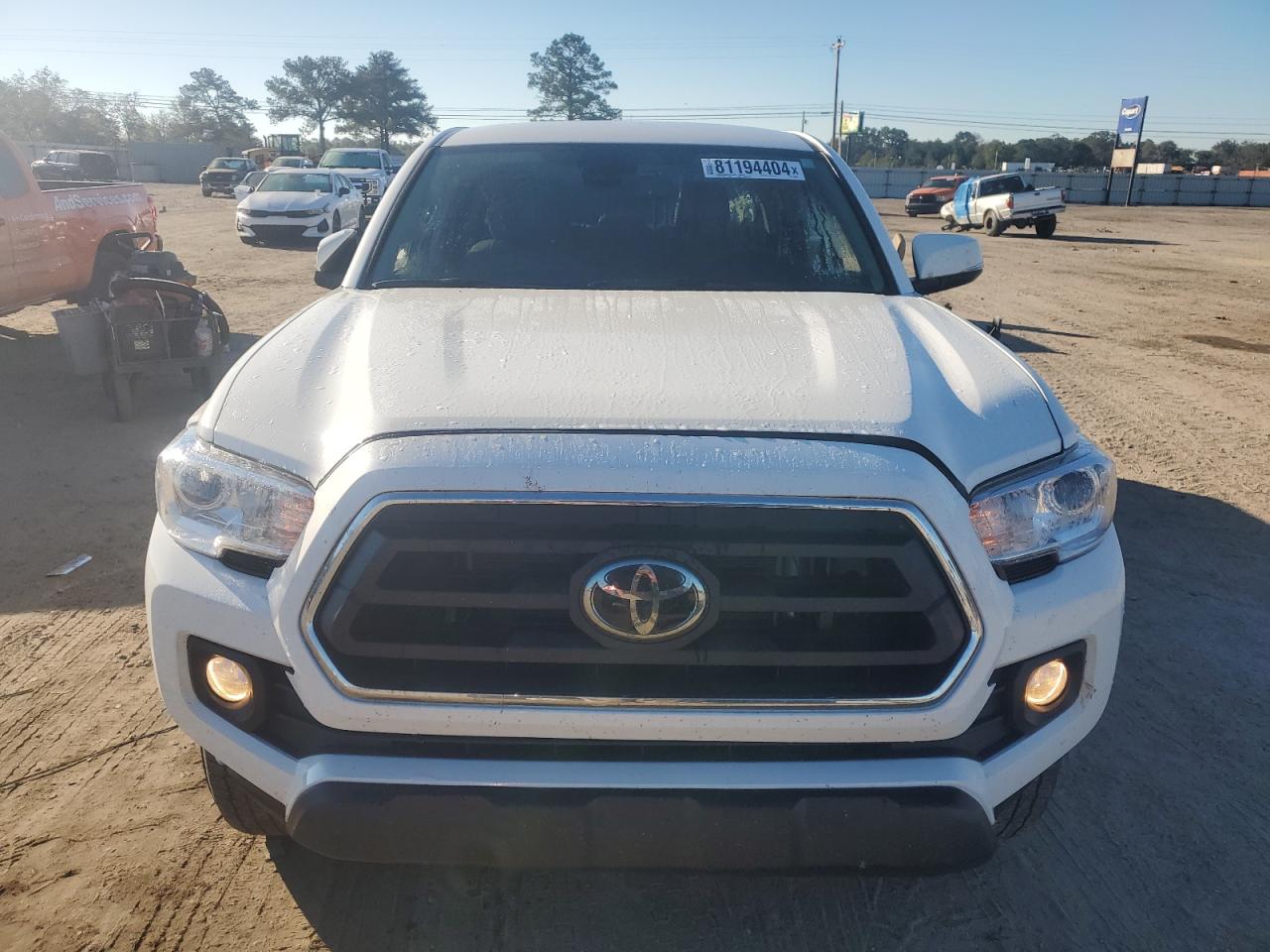 Toyota Tacoma Double Cab Image 8