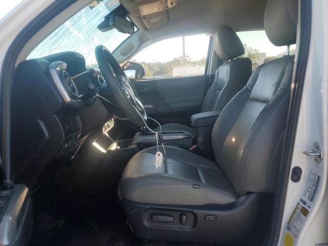 Toyota Tacoma Double Cab Image 12