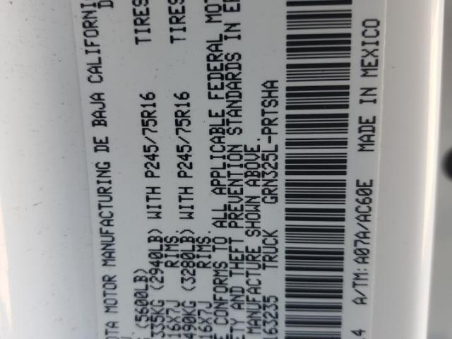 Toyota Tacoma Double Cab Image 6