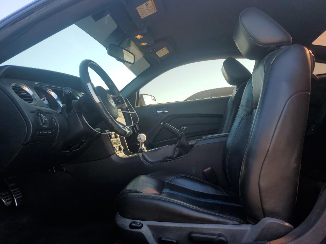 Ford Mustang Gt Image 6