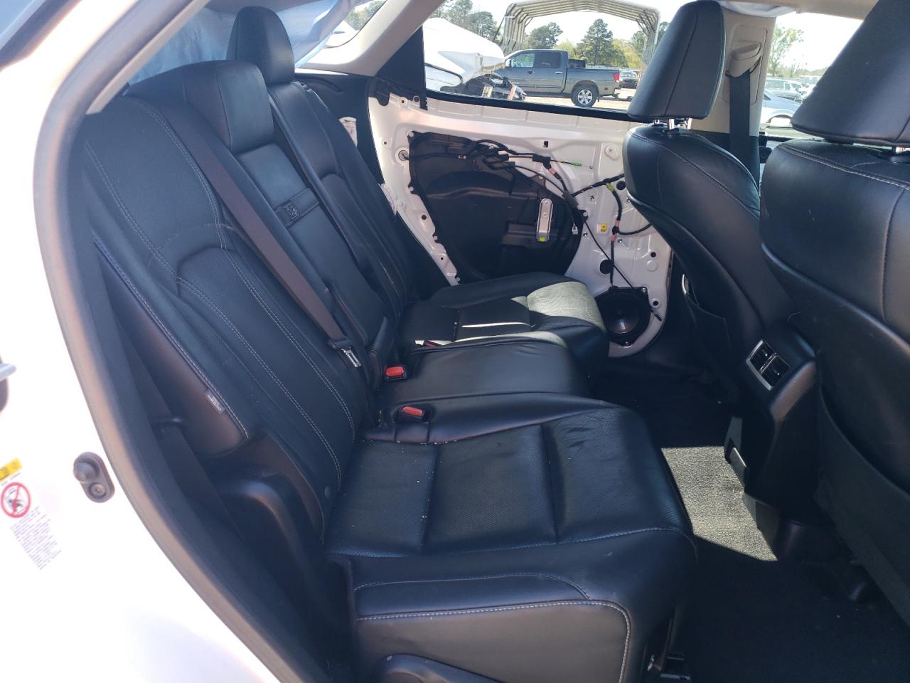 Lexus RX 350 L Image 13