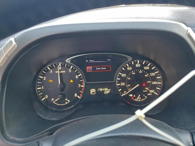 Nissan Pathfinder S Image 5