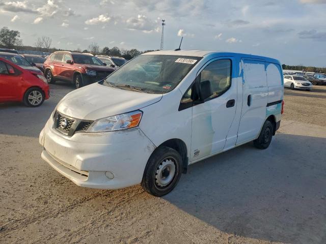  Salvage Nissan Nv