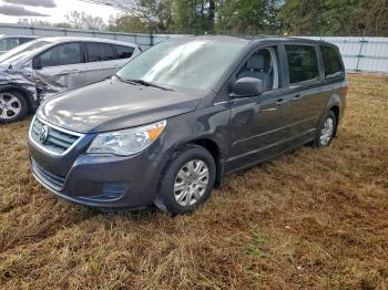  Salvage Volkswagen Routan