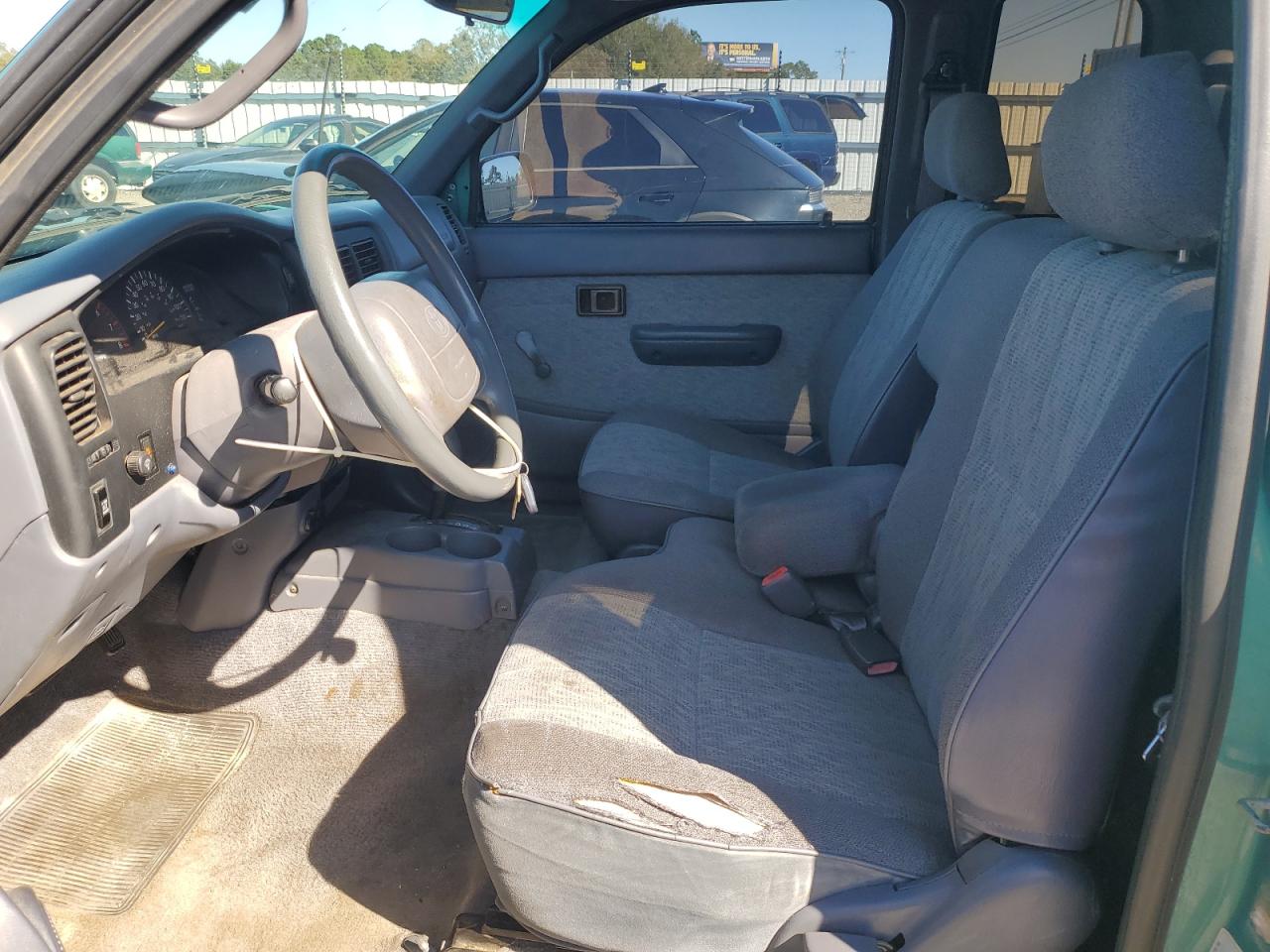 Toyota Tacoma Xtracab Prerunner Image 2