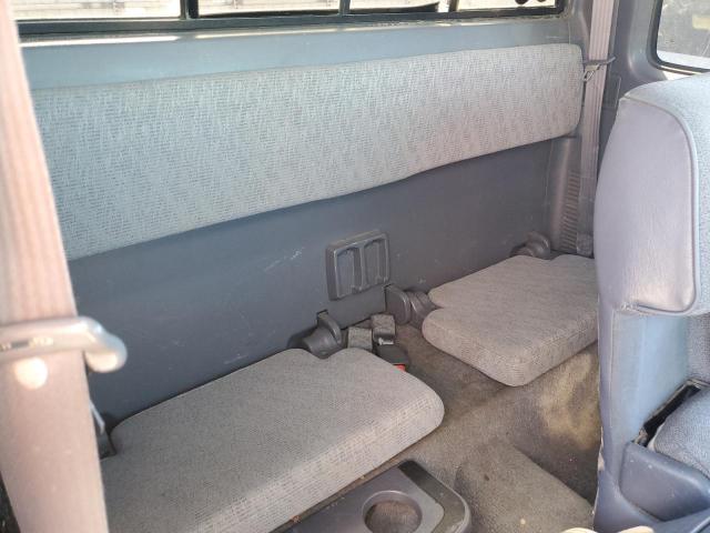 Toyota Tacoma Xtracab Prerunner Image 10