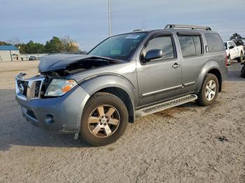  Salvage Nissan Pathfinder