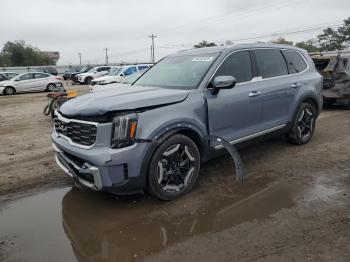  Salvage Kia Telluride