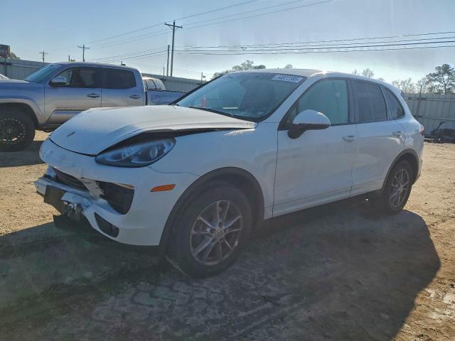  Salvage Porsche Cayenne