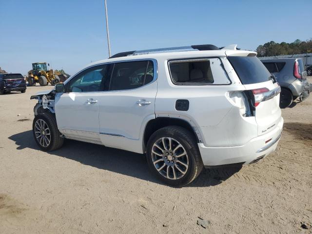 GMC Acadia Denali Image 2