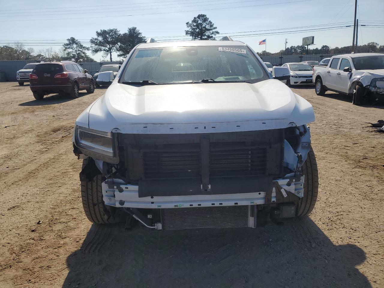 GMC Acadia Denali Image 13