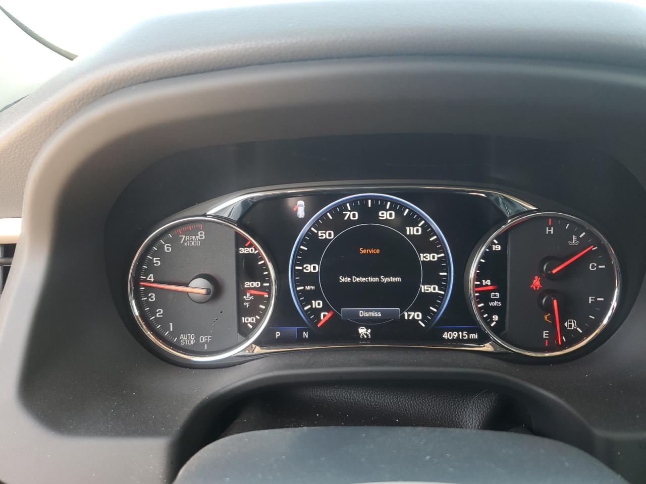 GMC Acadia Denali Image 4