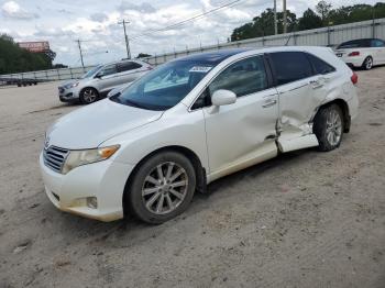  Salvage Toyota Venza