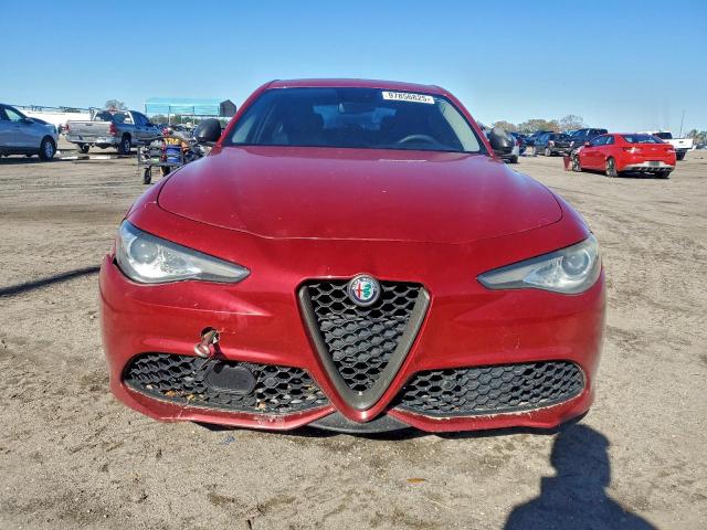Alfa Romeo Giulia Ti Image 4