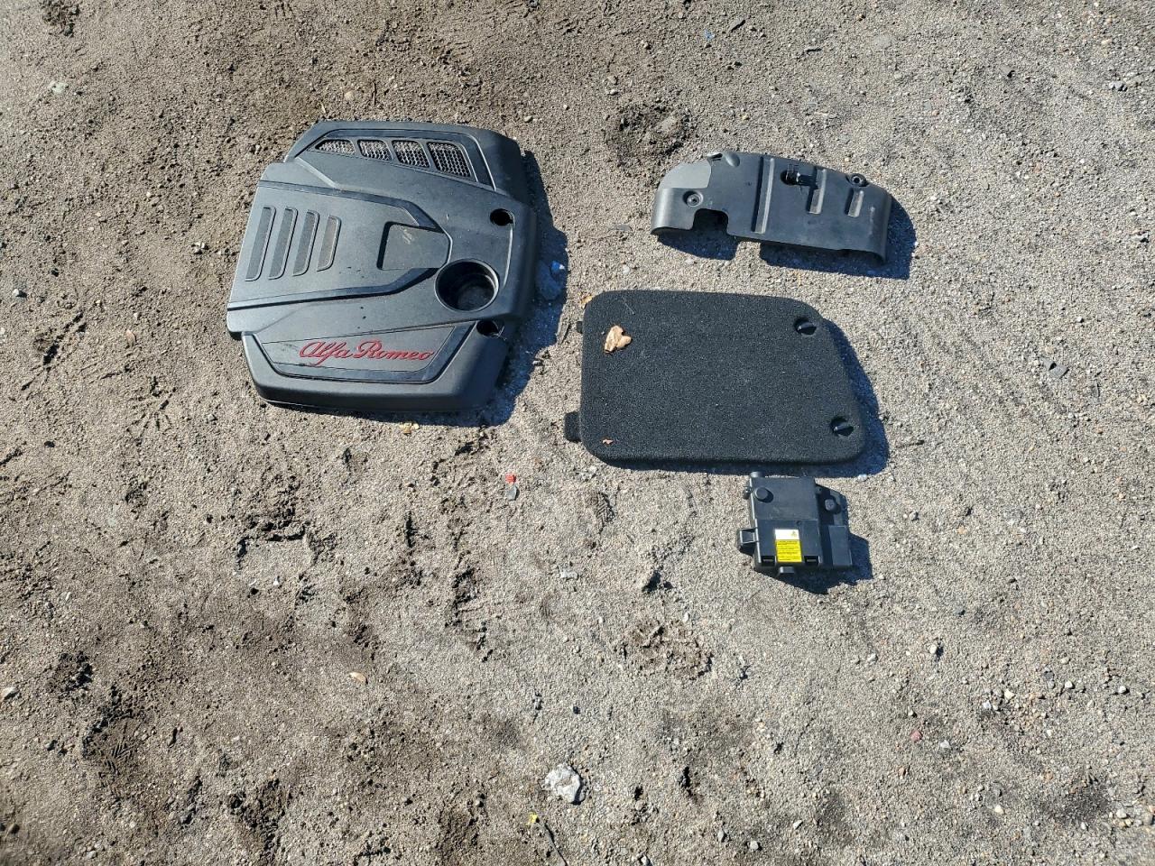 Alfa Romeo Giulia Ti Image 10