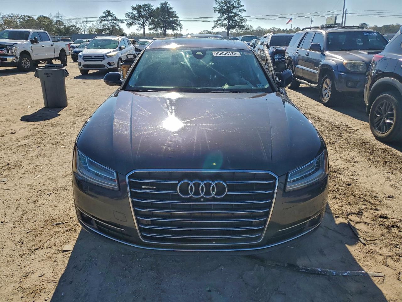 Audi A8 L Quattro Image 10