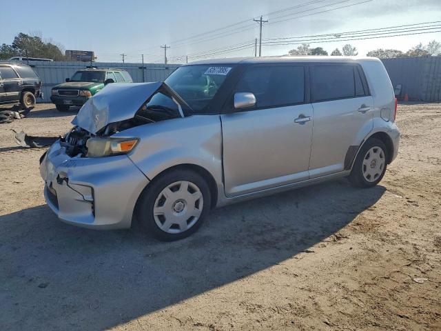  Salvage Toyota Scion