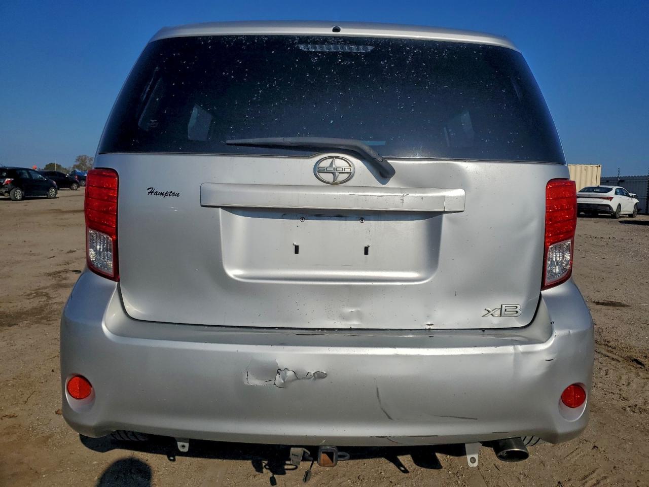 Toyota Scion Image 3