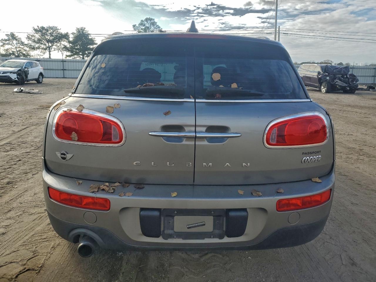 MINI Cooper Clubman Image 7