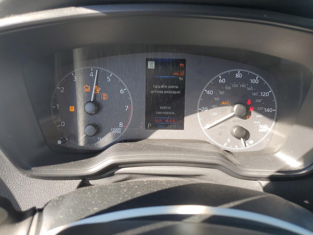 Toyota Corolla Le Image 12