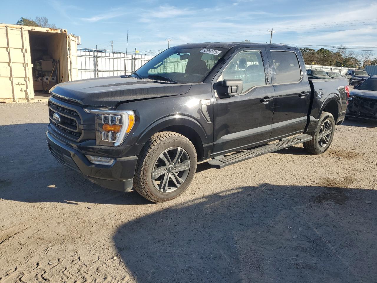 Ford F-150 Supercrew Image 1