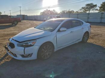  Salvage Kia Cadenza
