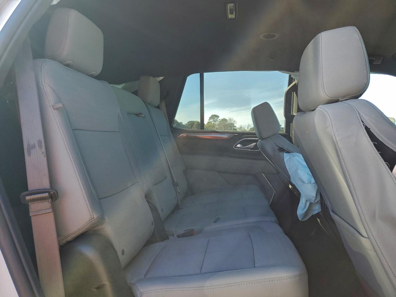 GMC Yukon Sle Image 9