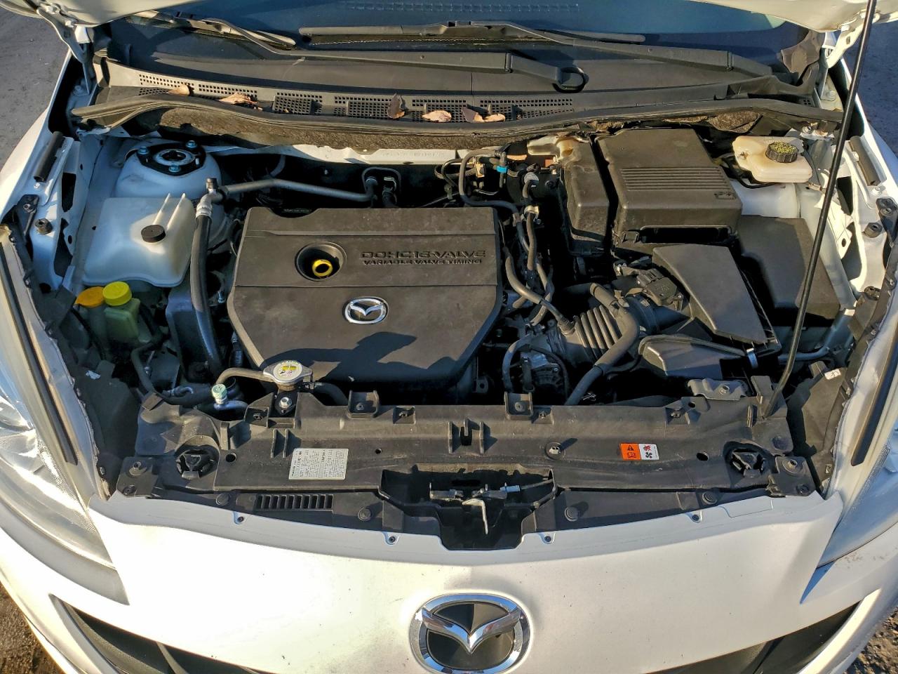 Mazda 5 Image 10