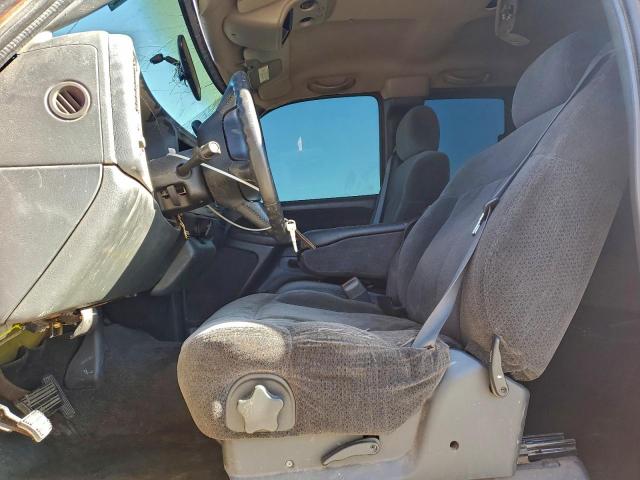 Chevrolet Silverado K1500 Image 11