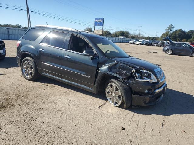 GMC Acadia Denali Image 4