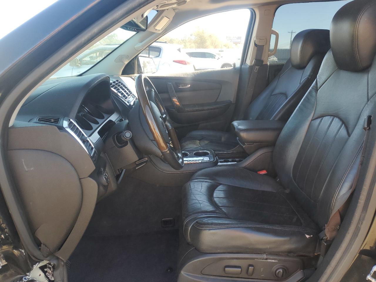 GMC Acadia Denali Image 7