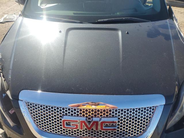 GMC Acadia Denali Image 8