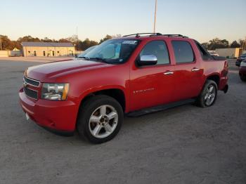  Salvage Chevrolet Avalanche