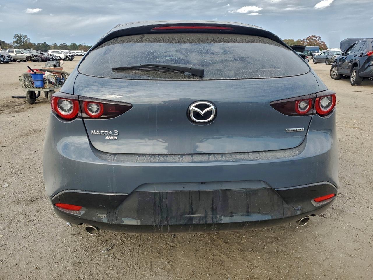 Mazda 3 Preferred Image 12