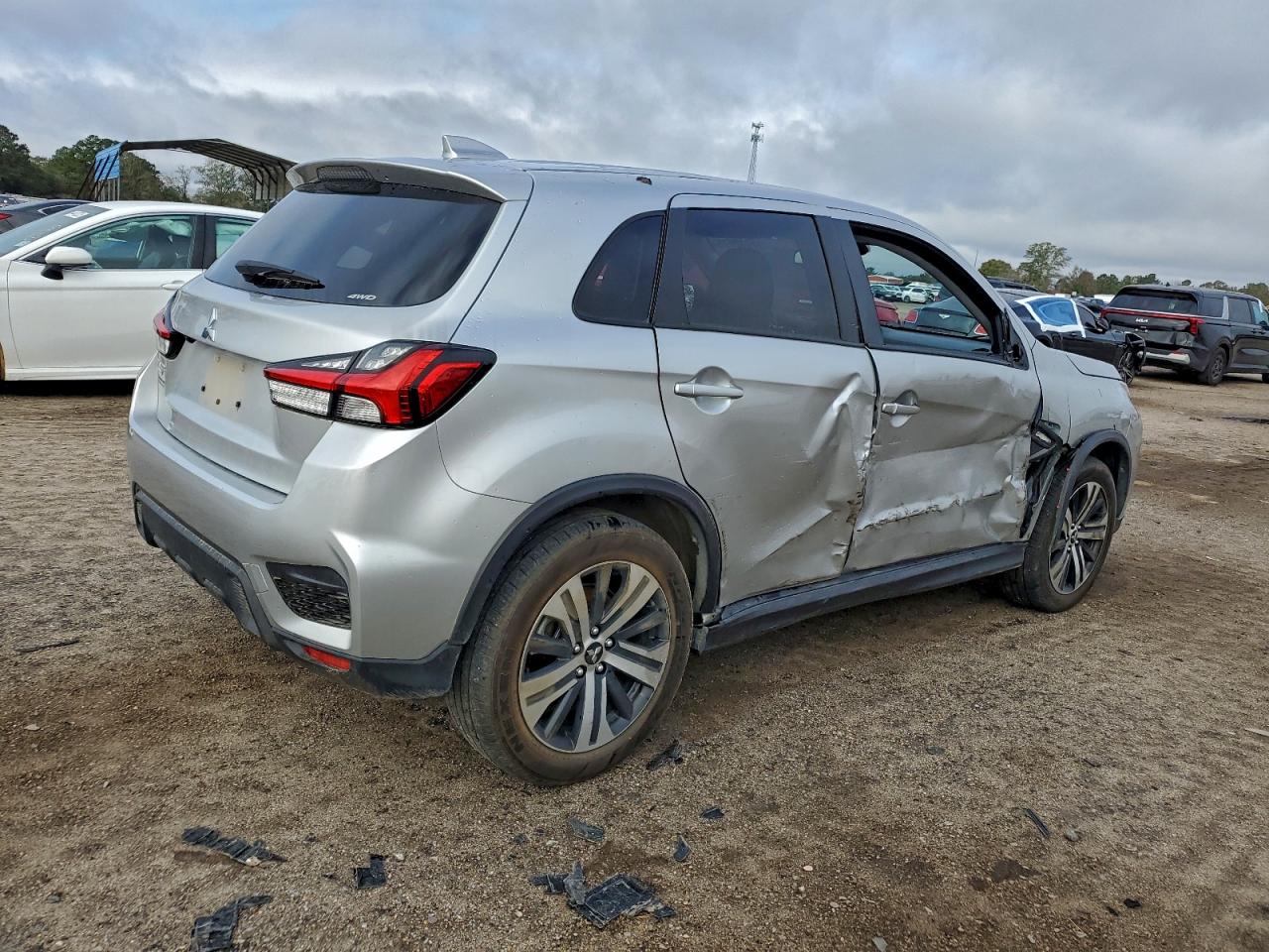 Mitsubishi Outlander S/se Image 7
