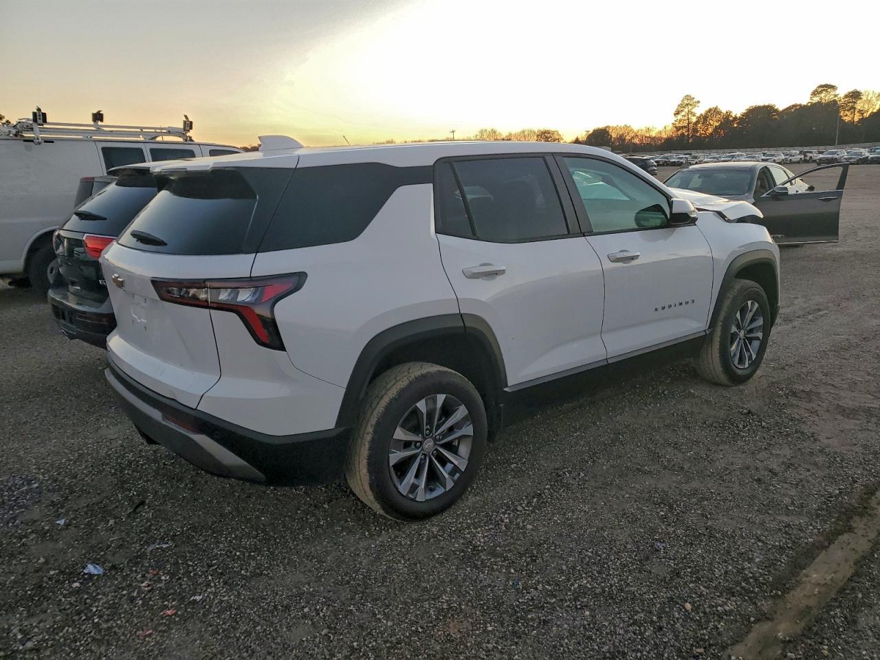 Chevrolet Equinox Lt Image 5