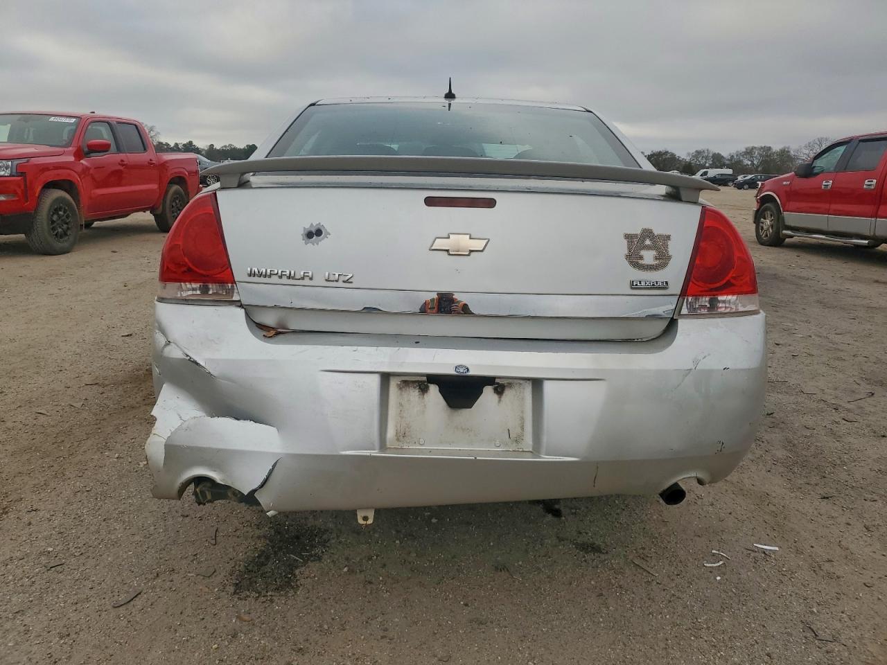 Chevrolet Impala Ltz Image 5