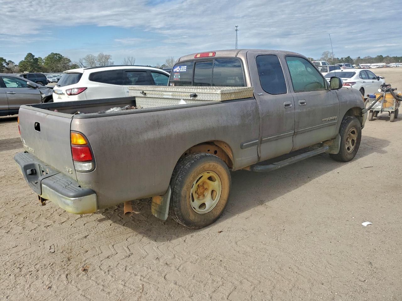 Toyota Tundra Access Cab Image 5