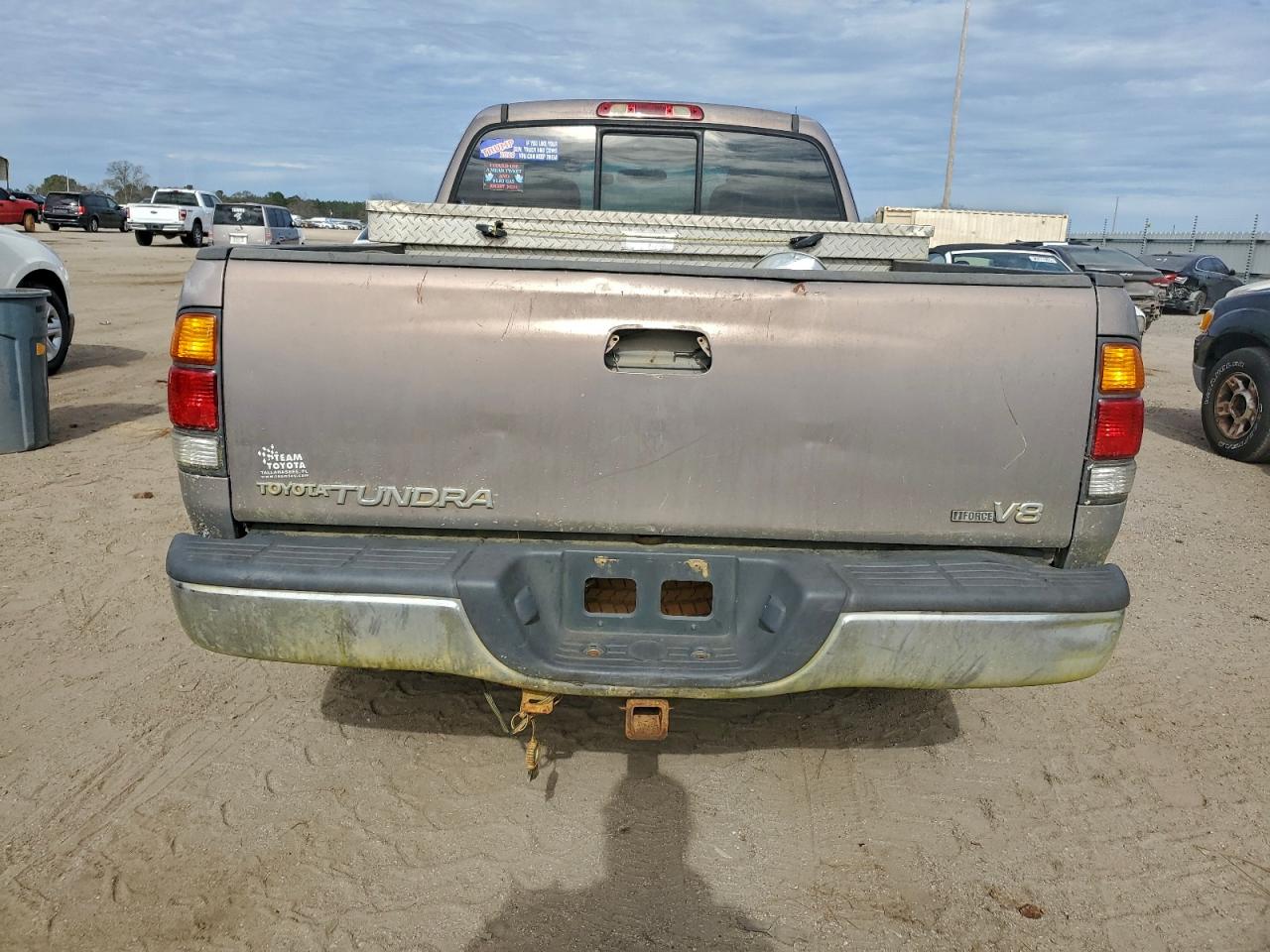Toyota Tundra Access Cab Image 9