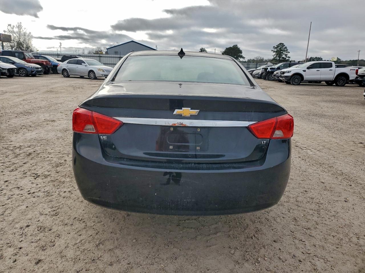 Chevrolet Impala Lt Image 11