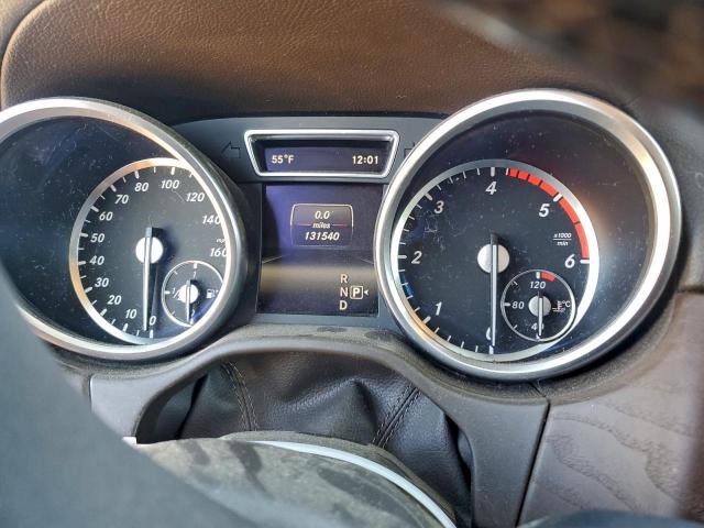 Mercedes-Benz G-Class 350 Bluetec Image 13