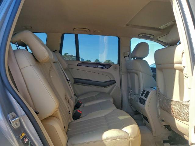 Mercedes-Benz G-Class 350 Bluetec Image 11