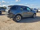 Ford Explorer Xlt Image 11