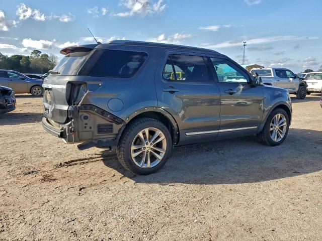 Ford Explorer Xlt Image 11