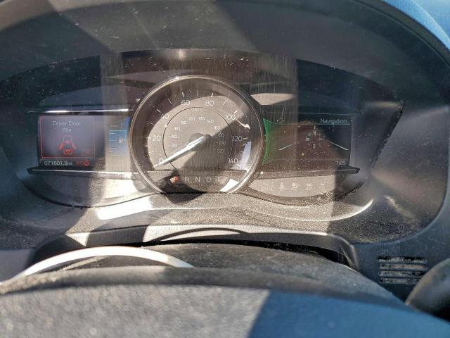 Ford Explorer Xlt Image 8