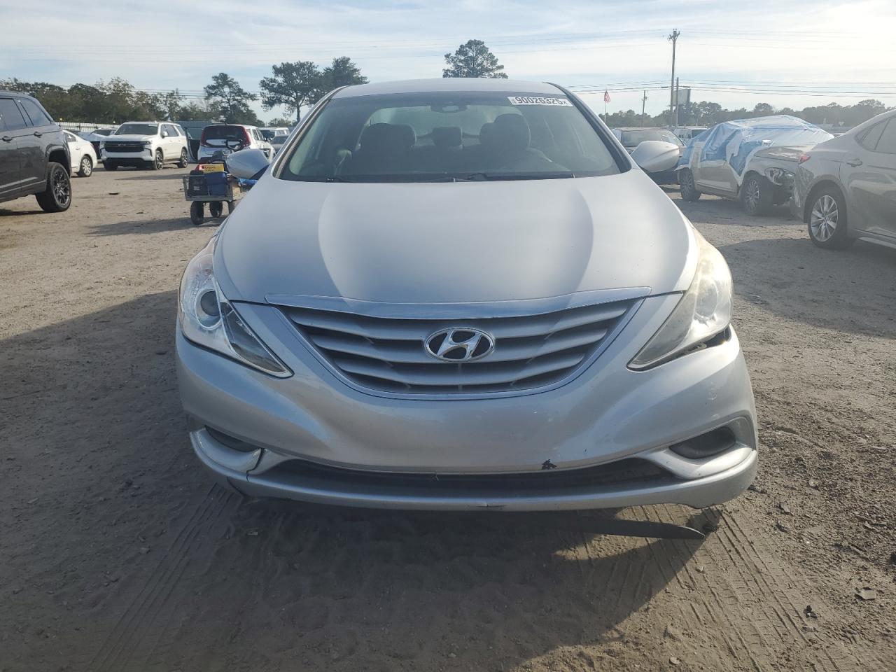 Hyundai SONATA Gls Image 3