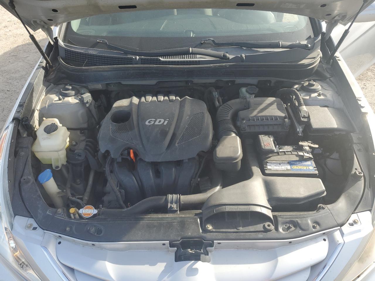 Hyundai SONATA Gls Image 10